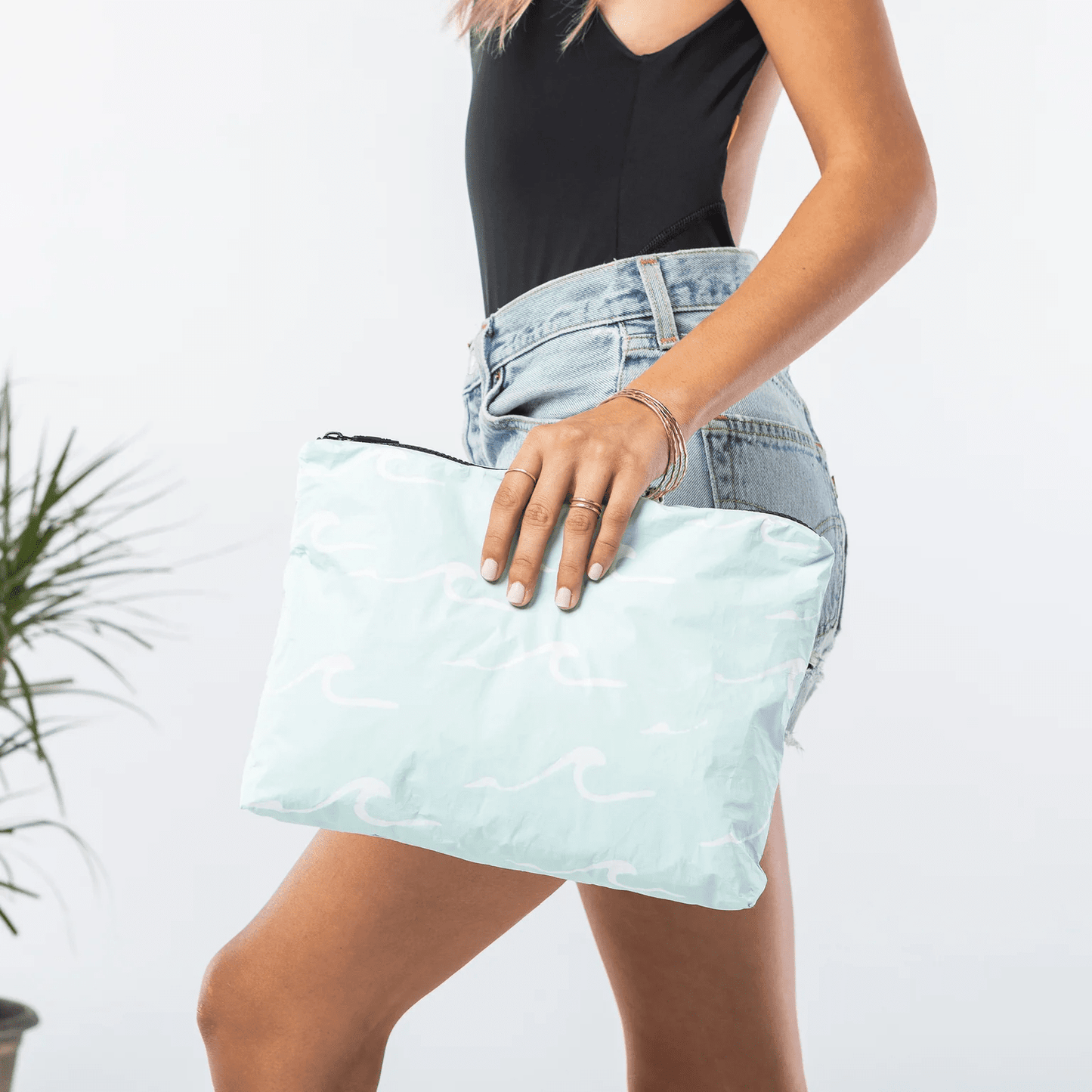 Seaside Mid Pouch - LeMU Blue