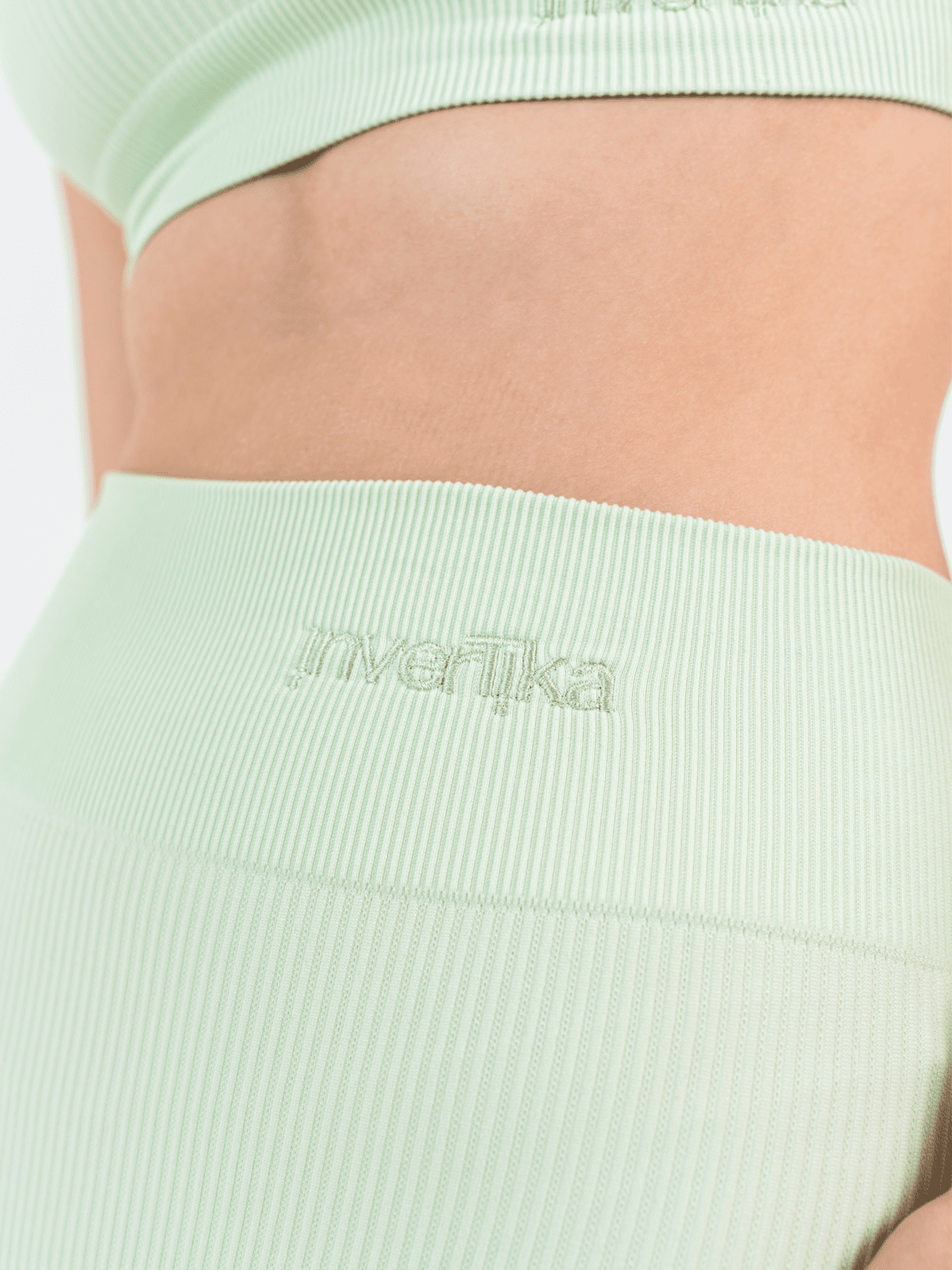 Invertika Armonika High-Waisted Leggings - Light Green