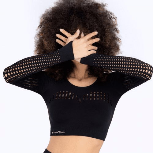 Invertika Sinergika Black Crop Top